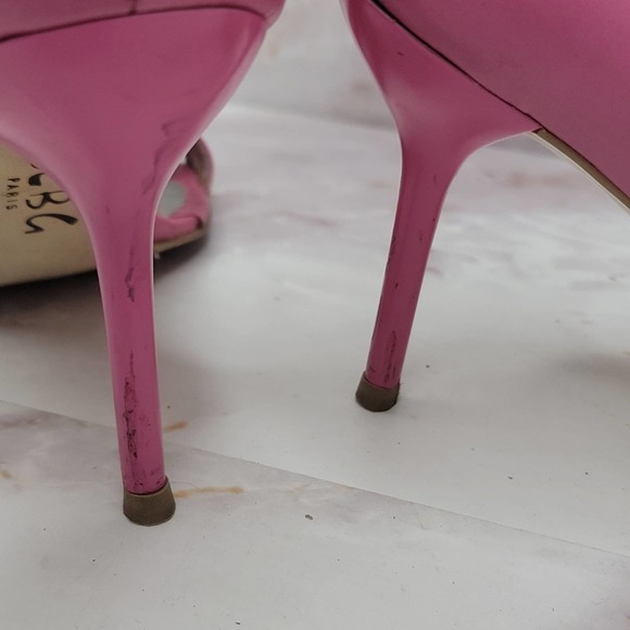 Bcbg Paris pink open toe 3 strap pumps - Picture 9 of 13